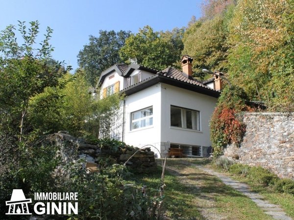 casa indipendente in vendita a Trarego Viggiona