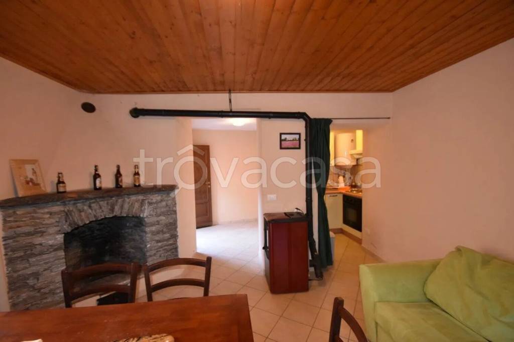 appartamento in vendita a Trarego Viggiona