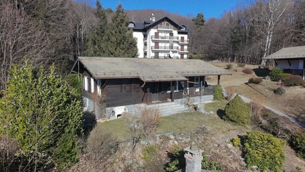 casa indipendente in vendita a Trarego Viggiona