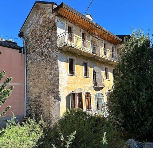 casa indipendente in vendita a Trarego Viggiona