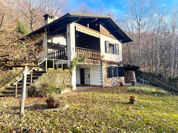 casa indipendente in vendita a Trarego Viggiona