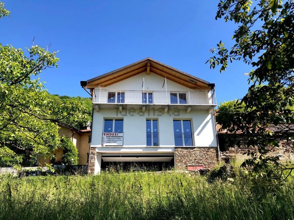 casa indipendente in vendita a Trarego Viggiona