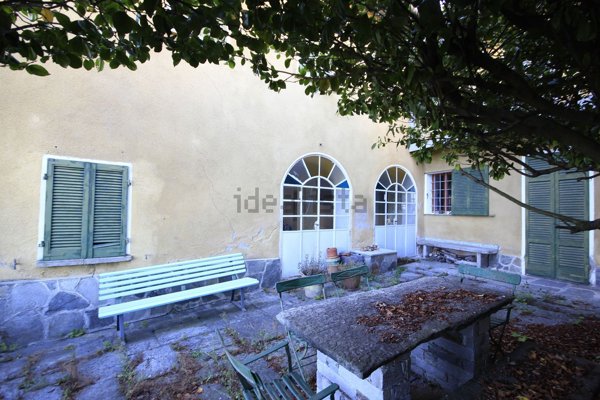 casa indipendente in vendita a Trarego Viggiona