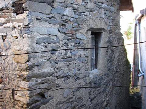 casa indipendente in vendita a Trarego Viggiona in zona Viggiona