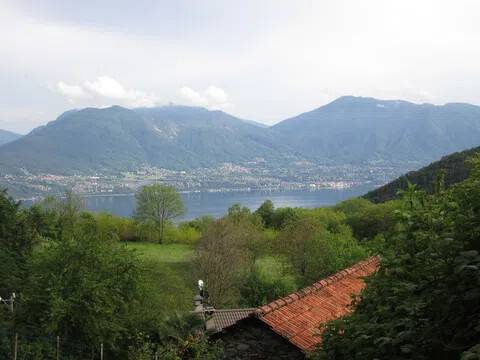 casa indipendente in vendita a Trarego Viggiona