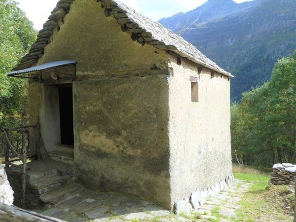 appartamento in vendita a Trasquera