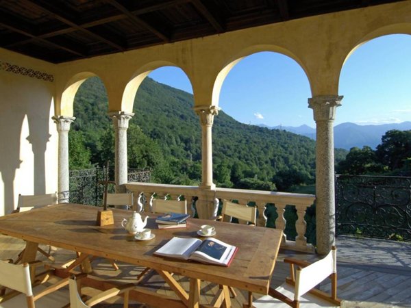 intera palazzina in vendita a Trontano