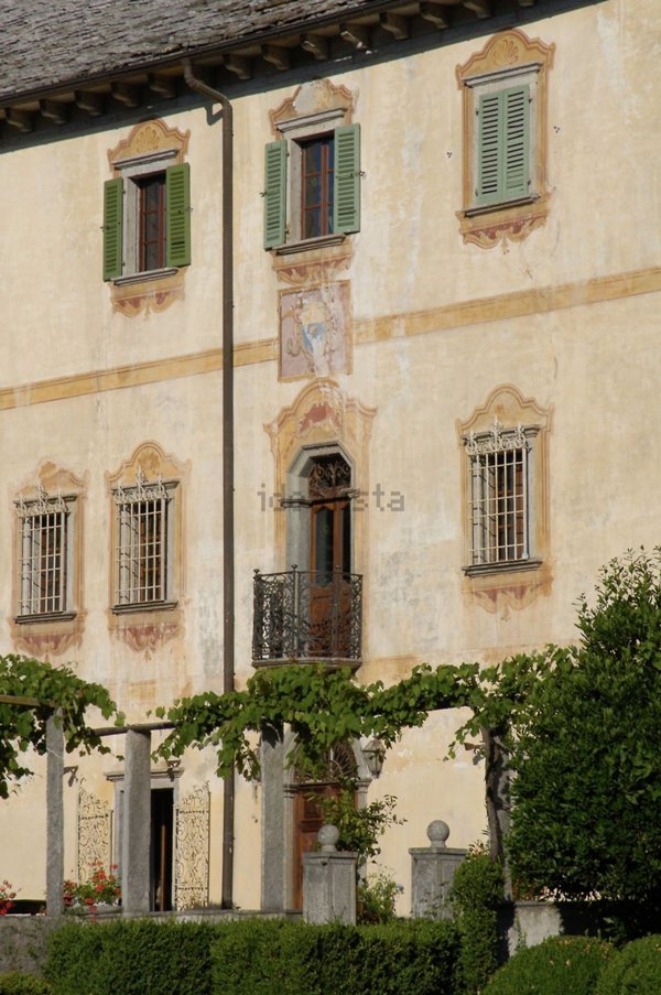 casa indipendente in vendita a Trontano
