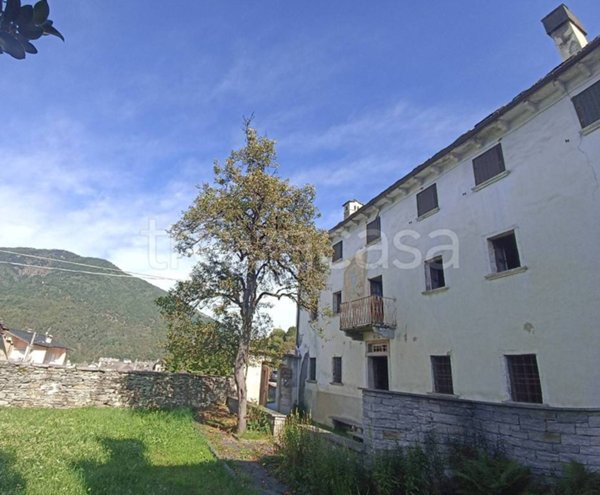 appartamento in vendita a Trontano