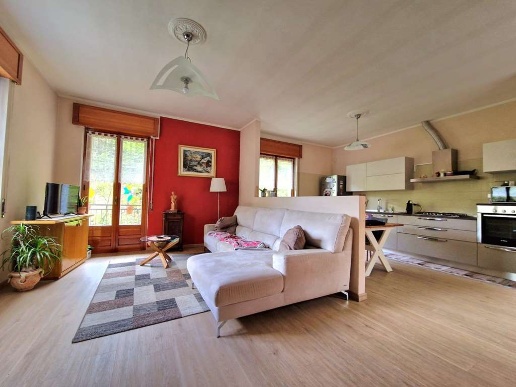 casa indipendente in vendita a Valstrona in zona Piana di Fornero