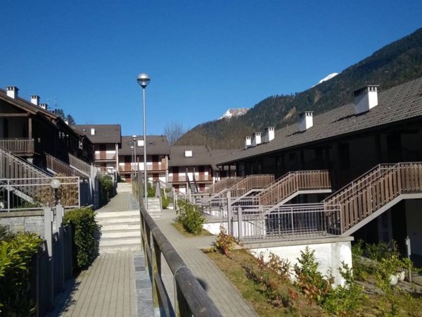 appartamento in vendita a Vanzone con San Carlo in zona Vanzone