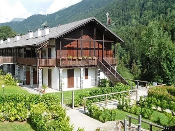 appartamento in vendita a Vanzone con San Carlo in zona Vanzone