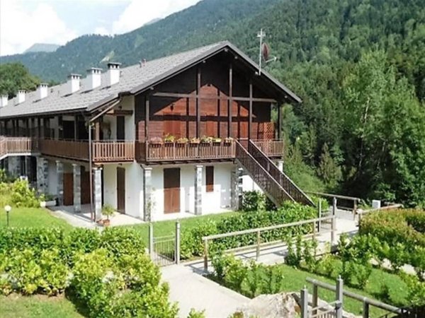 appartamento in vendita a Vanzone con San Carlo in zona Vanzone