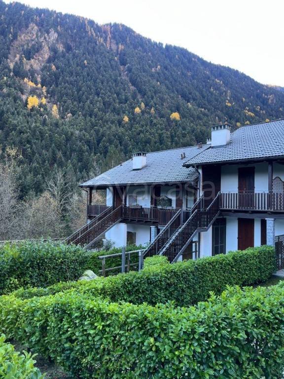 appartamento in vendita a Vanzone con San Carlo in zona Vanzone