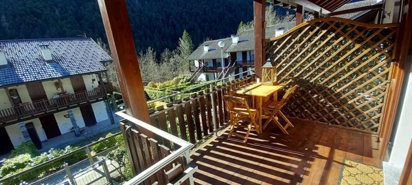 appartamento in vendita a Vanzone con San Carlo