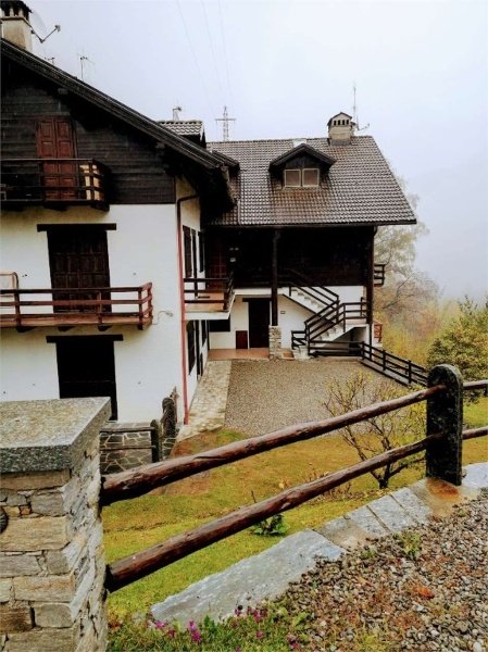 appartamento in vendita a Vanzone con San Carlo in zona Vanzone