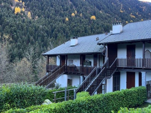 appartamento in vendita a Vanzone con San Carlo in zona Vanzone