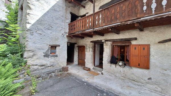 casa indipendente in vendita a Vanzone con San Carlo in zona Vanzone