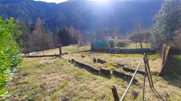 casa indipendente in vendita a Vanzone con San Carlo