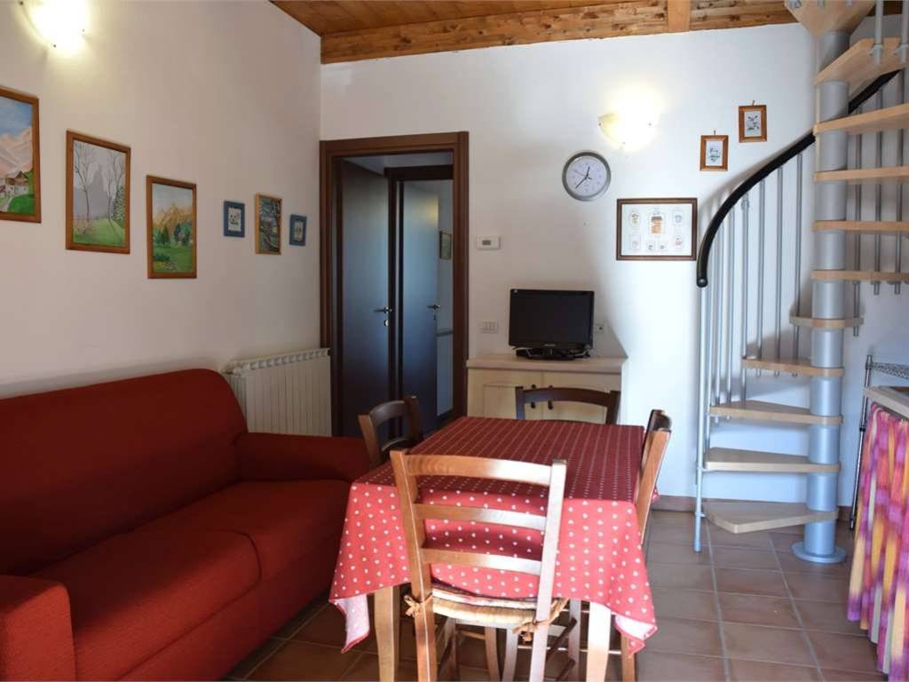 appartamento in vendita a Vanzone con San Carlo