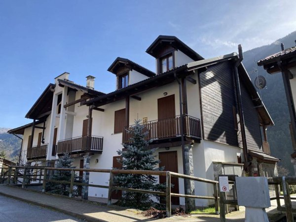 appartamento in vendita a Vanzone con San Carlo in zona Vanzone