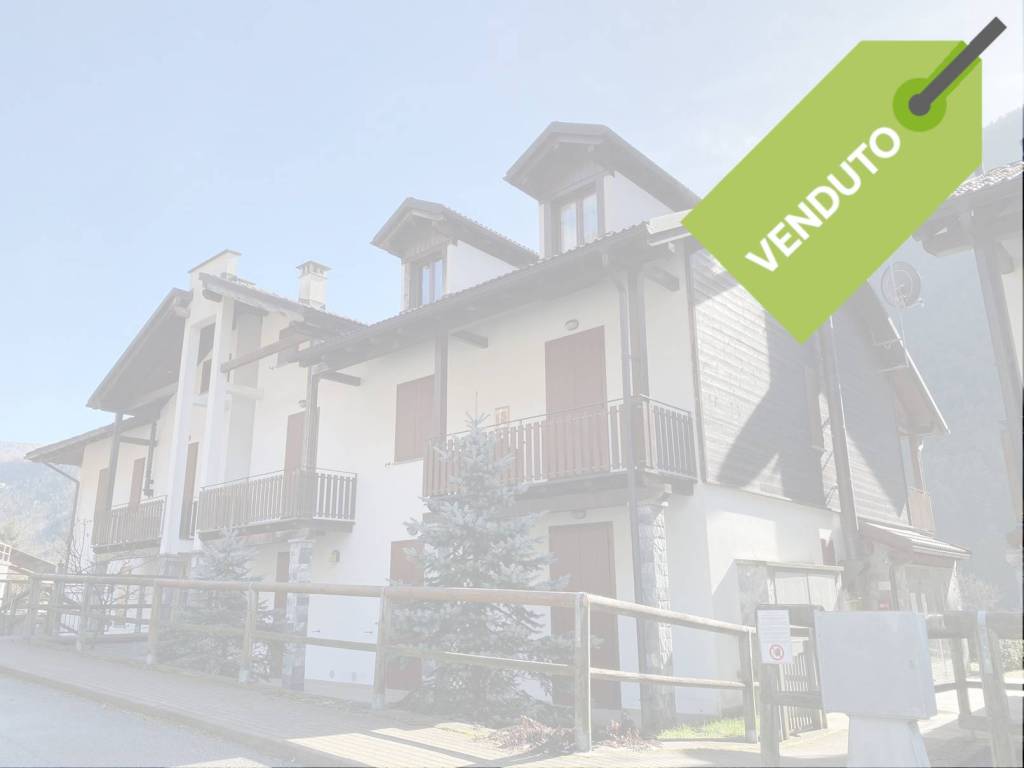 appartamento in vendita a Vanzone con San Carlo in zona Vanzone