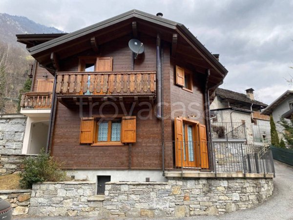 appartamento in vendita a Vanzone con San Carlo in zona Vanzone