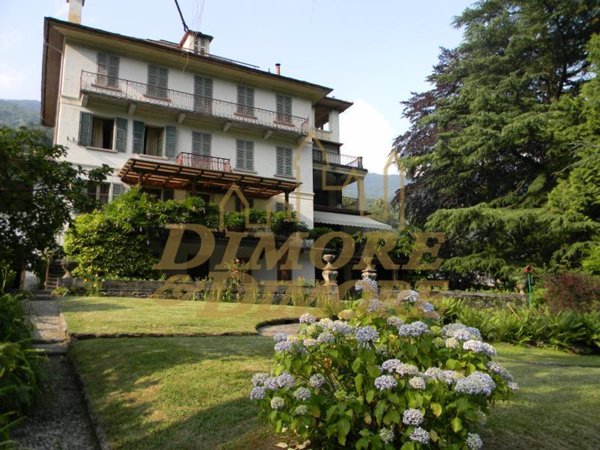 villa in vendita a Varzo in zona Fontana