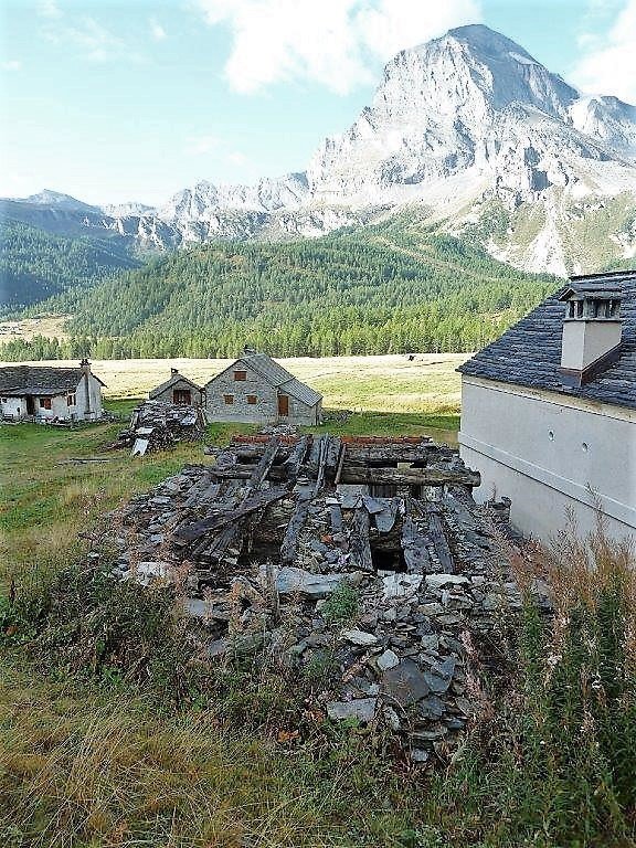 rudere in vendita a Varzo