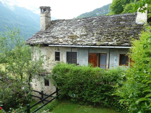 negozio in vendita a Varzo