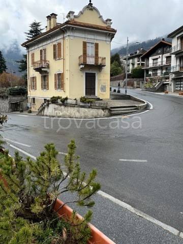 negozio in vendita a Varzo in zona San Domenico