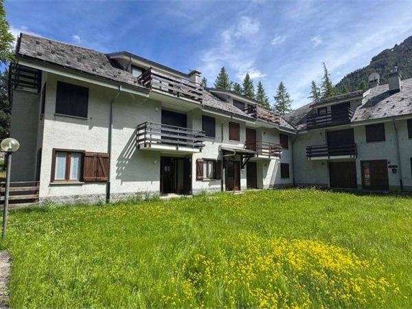 appartamento in vendita a Varzo in zona San Domenico