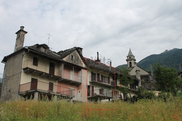 appartamento in vendita a Varzo