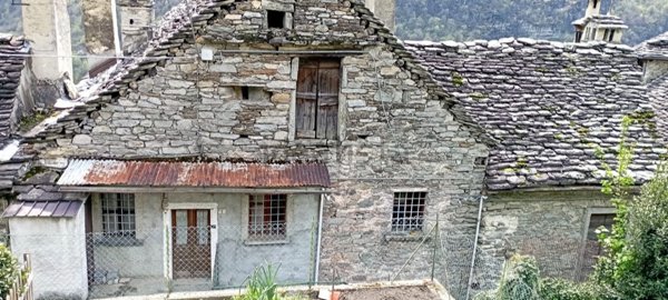 appartamento in vendita a Varzo