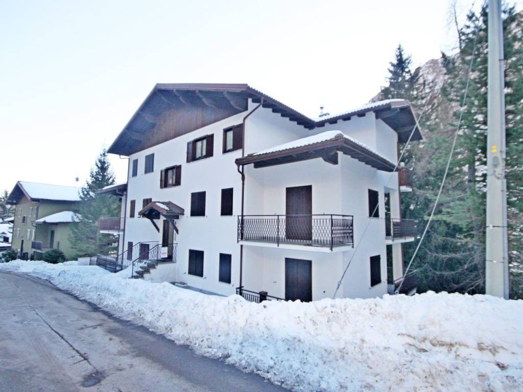 appartamento in vendita a Varzo in zona San Domenico