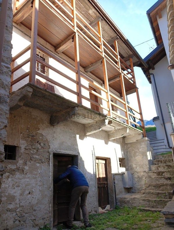 appartamento in vendita a Varzo