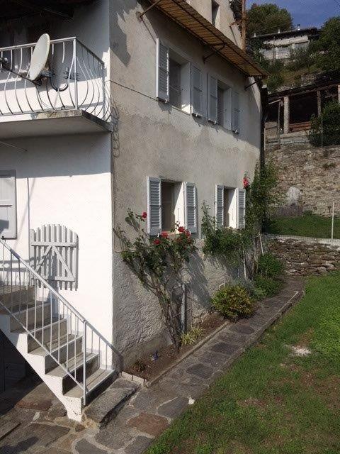 casa indipendente in vendita a Varzo in zona Bertonio