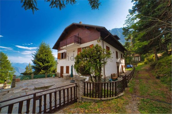 appartamento in vendita a Varzo in zona Bertonio