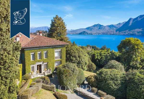villa in vendita a Verbania in zona Intra