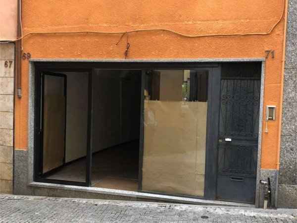 negozio in vendita a Verbania in zona Intra