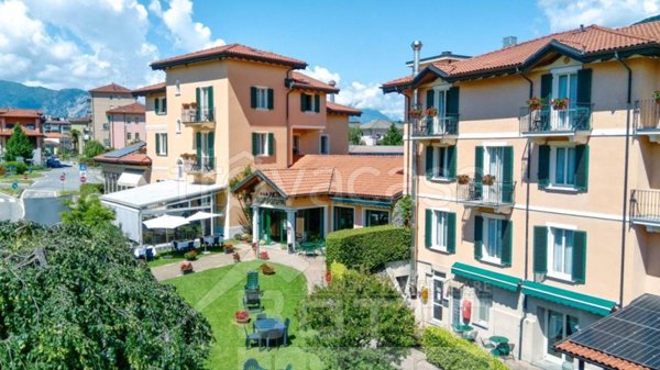 negozio in vendita a Verbania in zona Intra