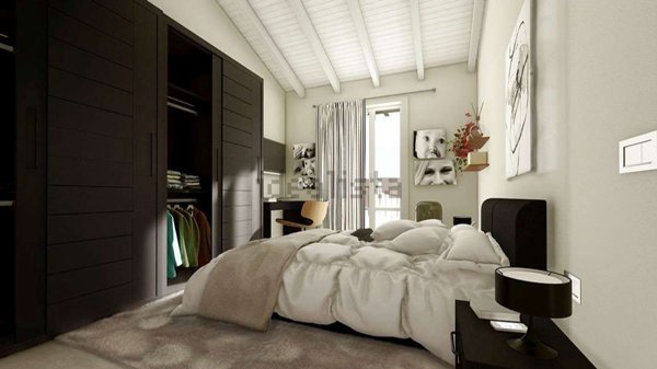 appartamento in vendita a Verbania in zona Suna