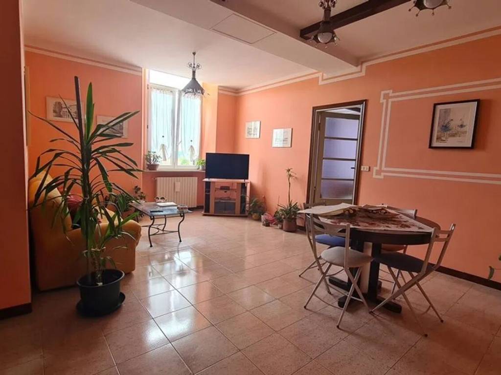 appartamento in vendita a Verbania in zona Trobaso