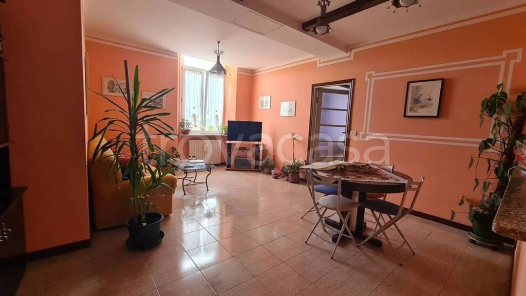 appartamento in vendita a Verbania in zona Trobaso