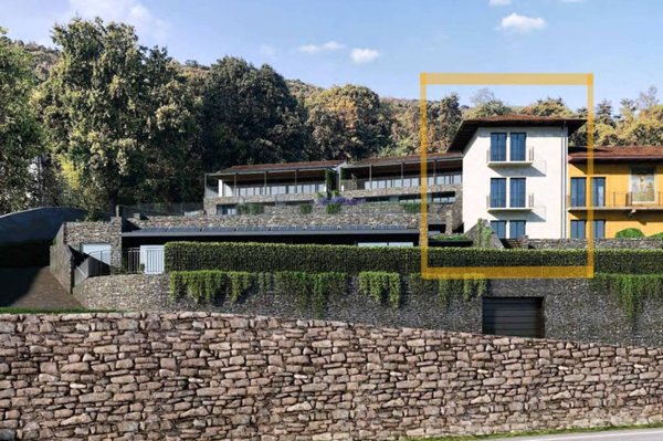 casa indipendente in vendita a Verbania in zona Suna