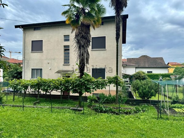 appartamento in vendita a Verbania
