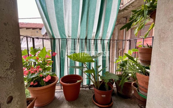 appartamento in vendita a Verbania in zona Intra