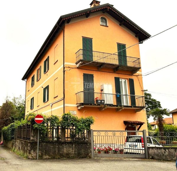 appartamento in vendita a Verbania in zona Intra