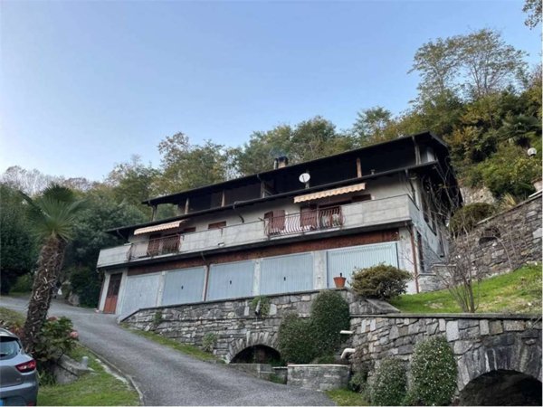 appartamento in vendita a Verbania in zona Intra