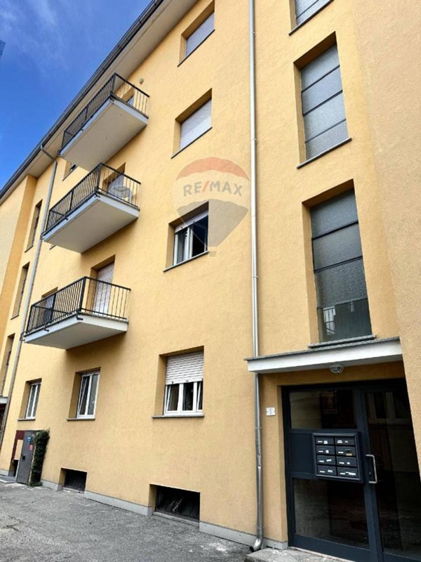 appartamento in vendita a Verbania in zona Intra